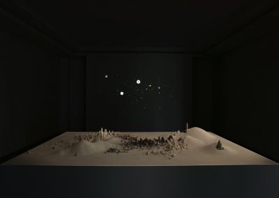 L’étoile dans la caverne – exposition de Claire Hannicq & Clément Richem